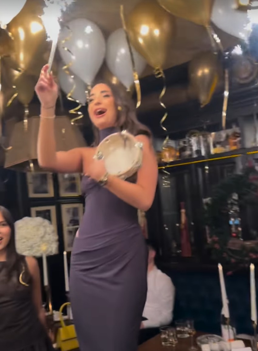 Dušica Jakovljević proslavila ćerki 18. rođendan