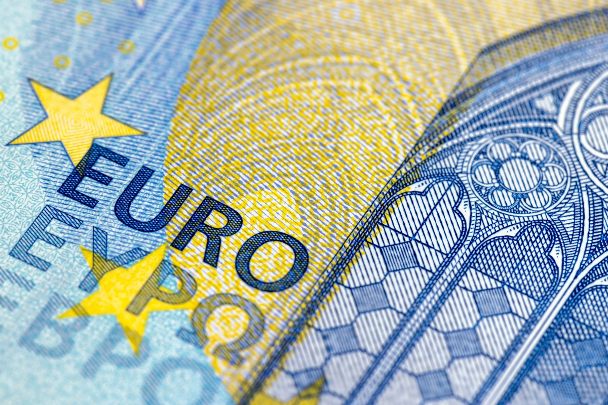 49 milionów euro na chodniku. Urzędnik znalazł fortunę na ulicy