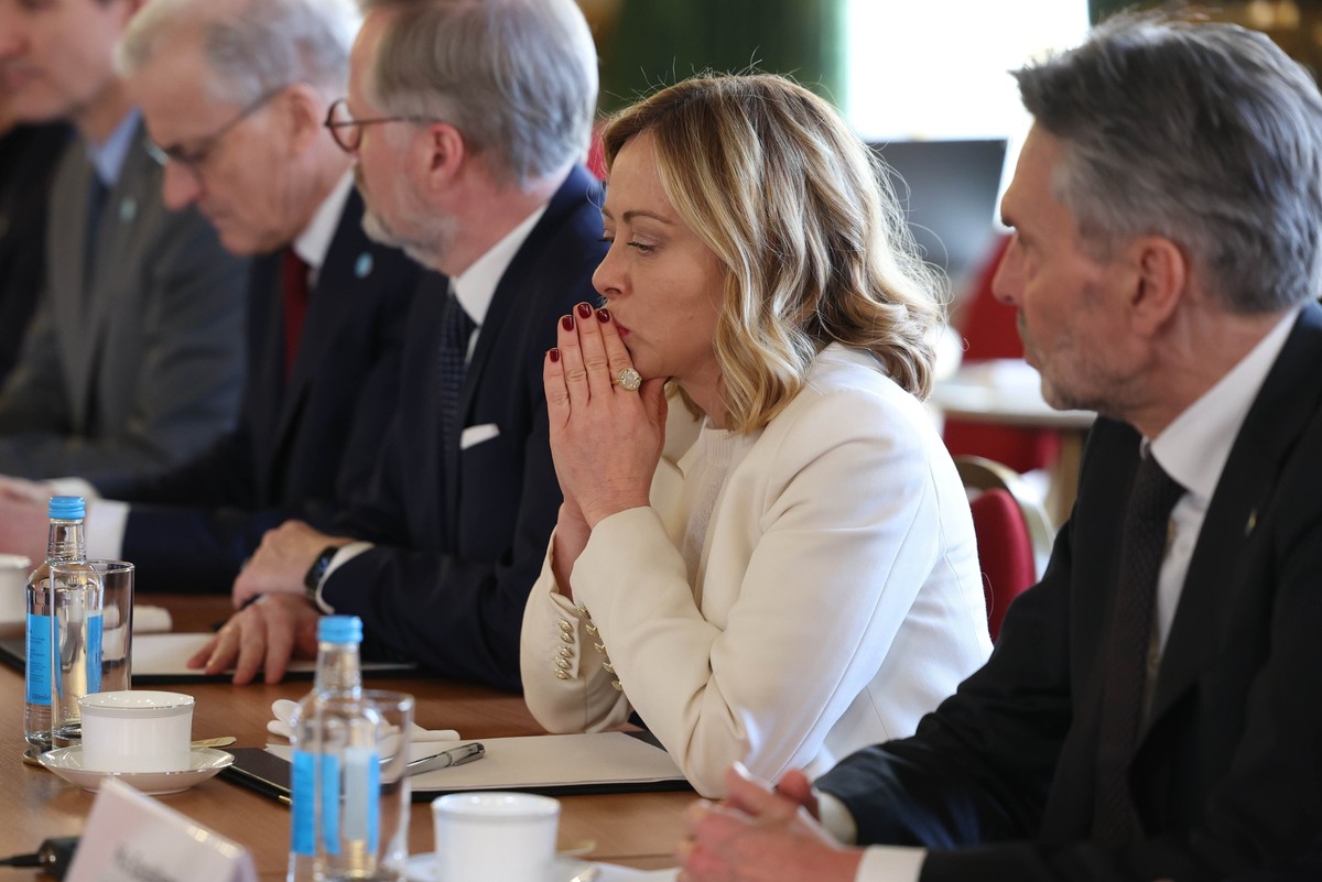 Meloni w roli mediatora? Czy uda jej się pogodzić Trumpa i Europę?