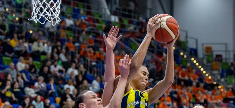 Fenerbahce pierwszym finalistą turnieju Euroligi koszykarek