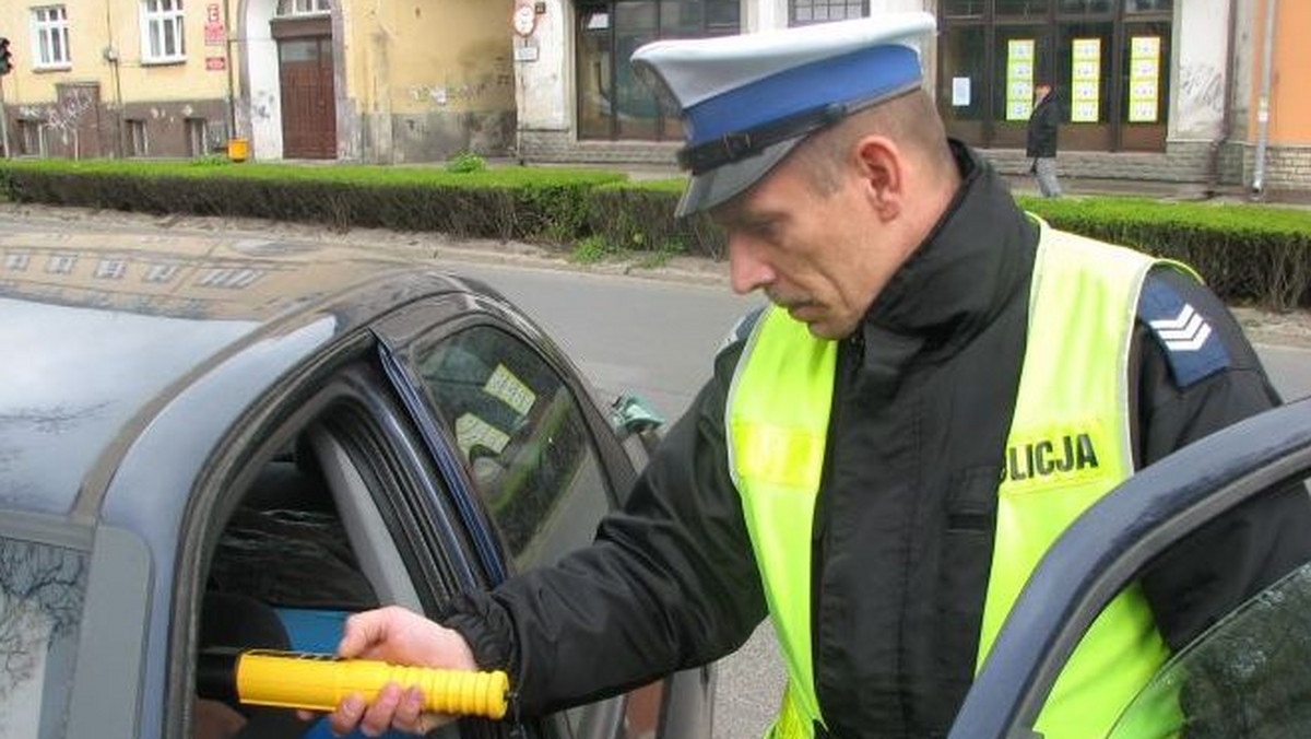 Koronawirus. Policja ogranicza kontrole trzeźwości