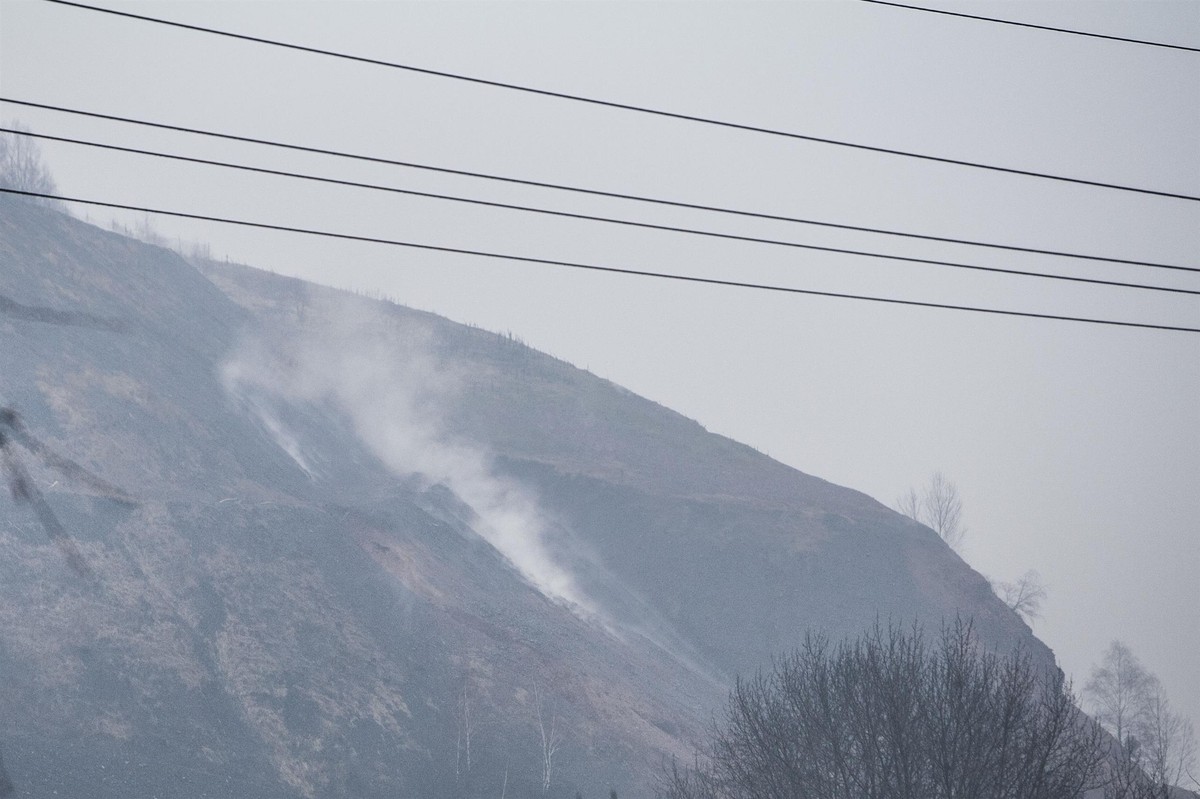 Szarlota Heap Near Rydułtowy Burning Inside: More Smoke Expected Soon