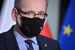 Niedzielski: Nie ma przestrzeni do znoszenia obostrzeń, a poluzowania mogą być cofnięte