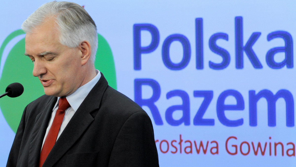 Jarosław Gowin wciąż nie wyklucza startu w wyborach na prezydenta Krakowa. Jednocześnie zapowiada, że porozumienie z PiS obowiązuje w wyborach parlamentarnych, prezydenckich i do sejmików. Na poziomie gmin Polska Razem może więc startować samodzielnie. W Krakowie Gowin zakłada koalicję z Nową Prawicą, ale bez Janusza Korwin-Mikkego.