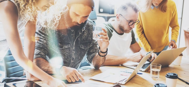 600 zł miesięcznie wsparcia dla studenta w roku 2025/2026. Do kiedy termin składania wniosków?
