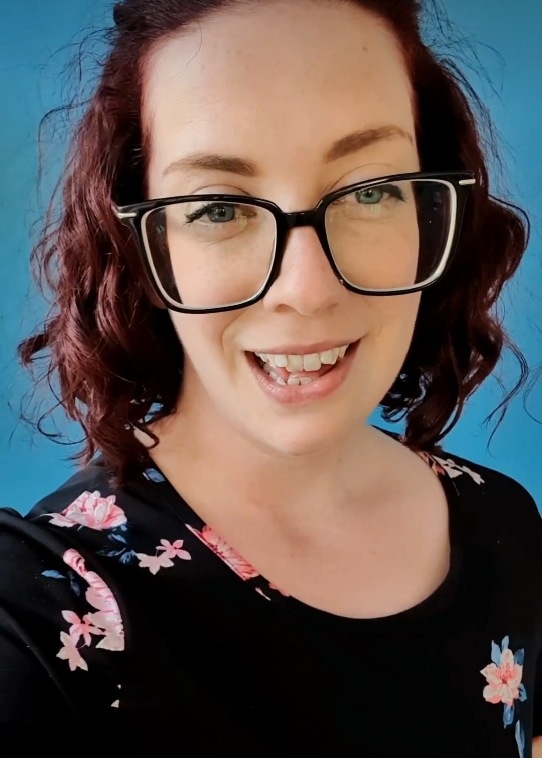 Natalie absolvovala náročnú liečbu s mnohými komplikáciami a teraz je na ceste k uzdraveniu.