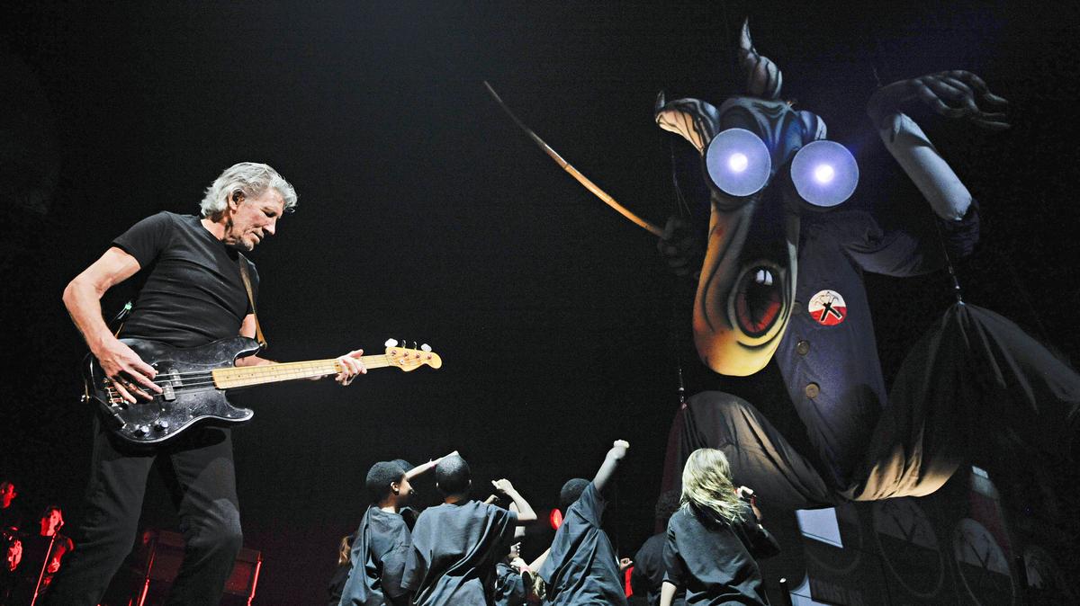Közellenség lett a Pink Floyd Putyin-imádó, háborúellenes gitárosából