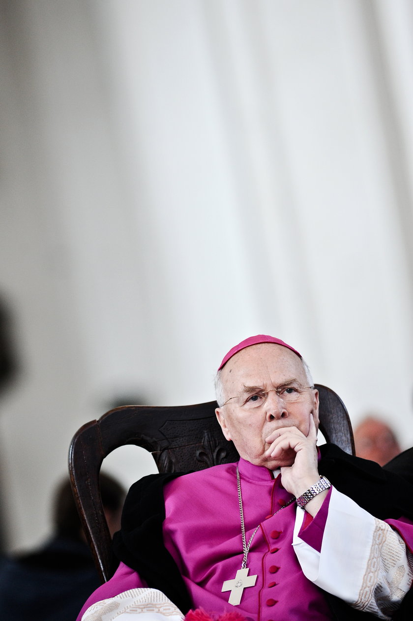 Abp Tadeusz Gocłowski, zdjęcie z 2011 roku