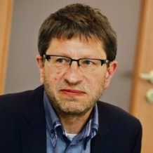 Dr Aleksander Nelicki
