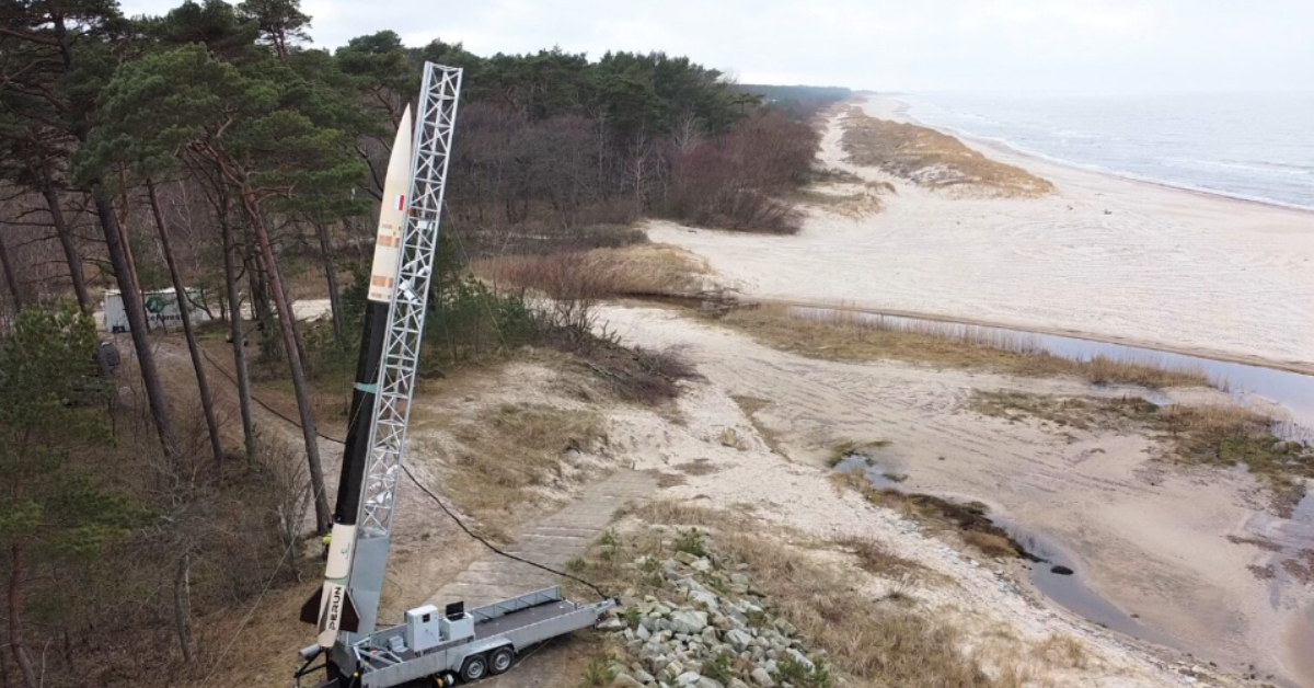 Udany start polskiej rakiety suborbitalnej. PERUN wystrzelono z Ustki