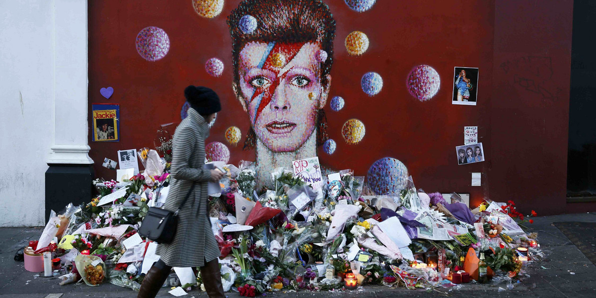 David Bowie na murze