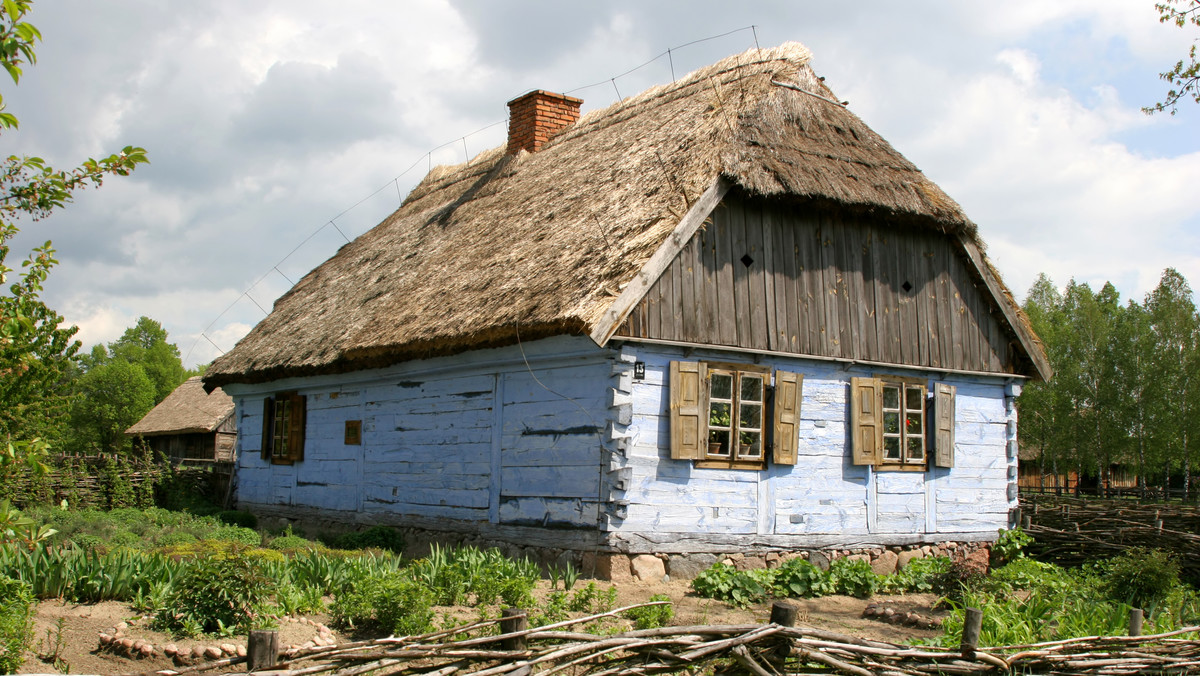 W województwie mazowieckim 5,2 proc. osób w gospodarstwach domowych żyje poniżej minimalnej granicy egzystencji. Najgorsza sytuacja jest na północy i południu województwa, najlepsza w Warszawie i najbliższej okolicy - wynika z badania Urzędu Statystycznego w Warszawie.