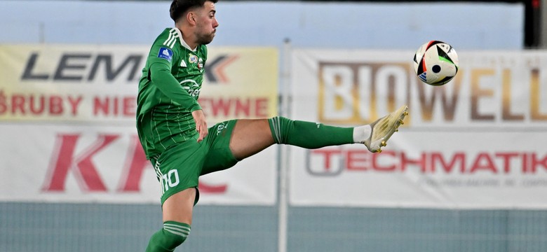 Ekstraklasa. Fatalna pomyłka Komara. Rocha z dziesiątym golem w sezonie