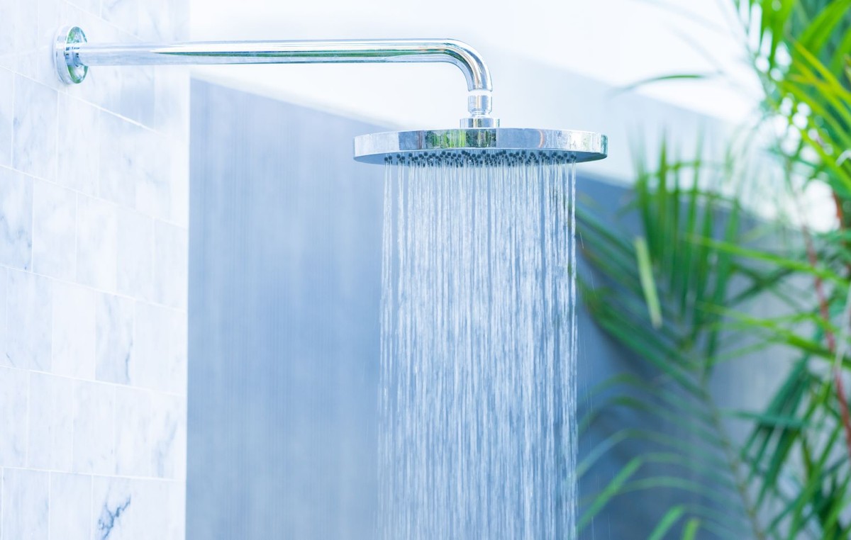 prysznic, ciepła woda, legionella