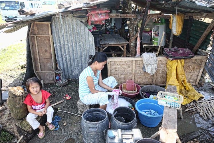 Filipiny po przejściu tajfunu