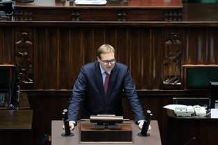 Sarnowski: Rodziny, pracownicy i osoby najmniej zarabiające zyskają na zmianach w systemie podatkowym