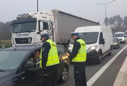 Zmasowana akcja policji na autostradzie A4 po długim weekendzie