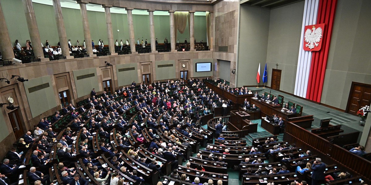 Sejm podjął decyzję w sprawie TK. 