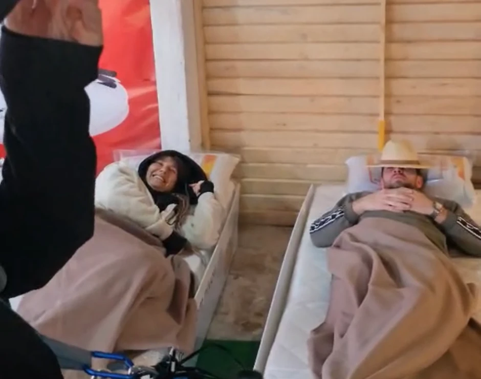 Takmičenje u ležanju u crnogorskom selu 