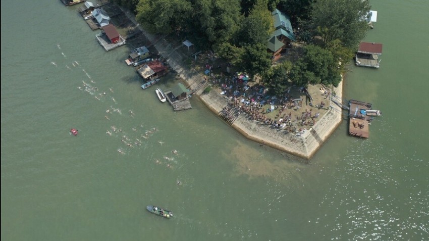 Takmičenje počinje sa gornjeg špica Ade Međice