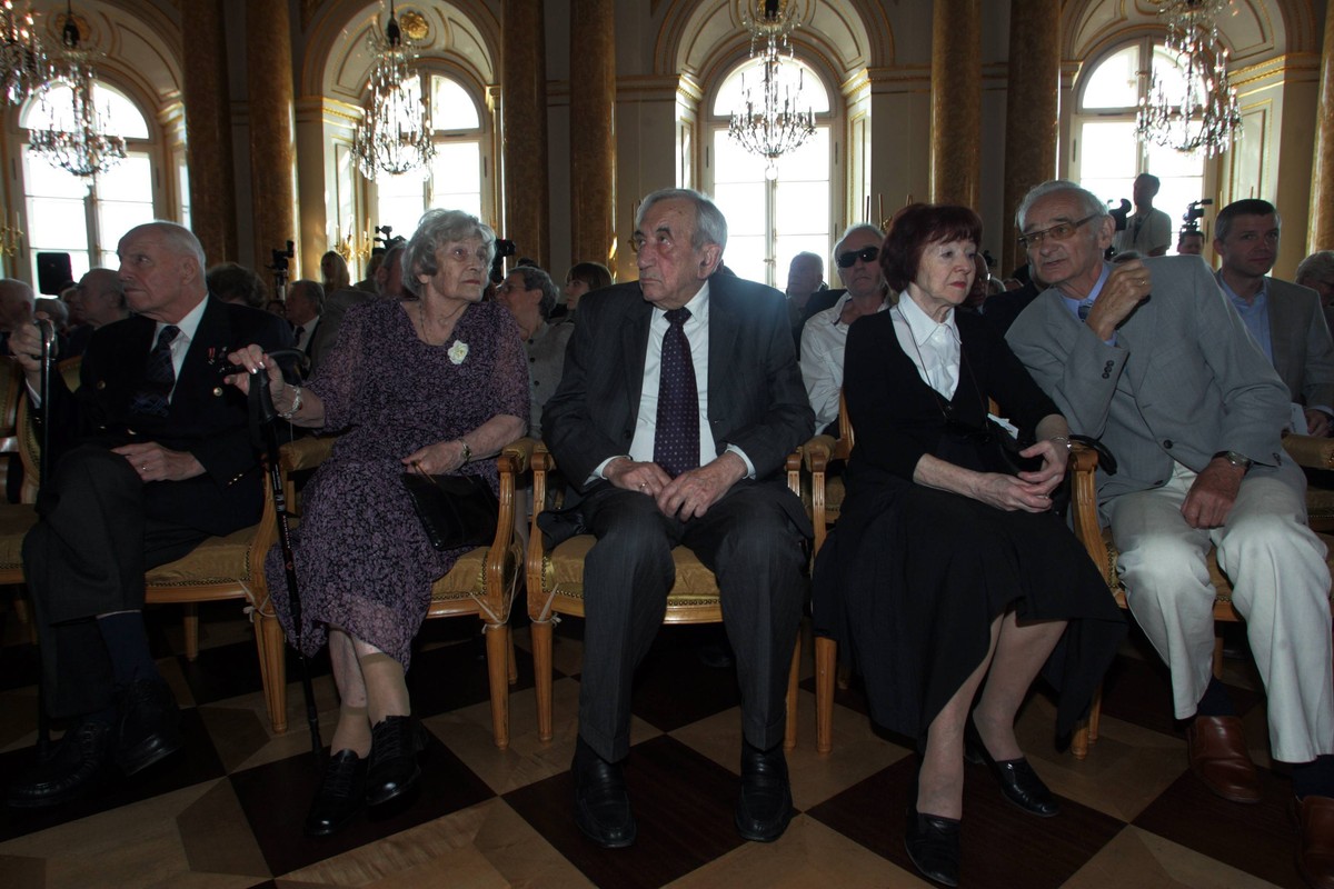 Od prawej: Andrzej i Zofia Pileccy