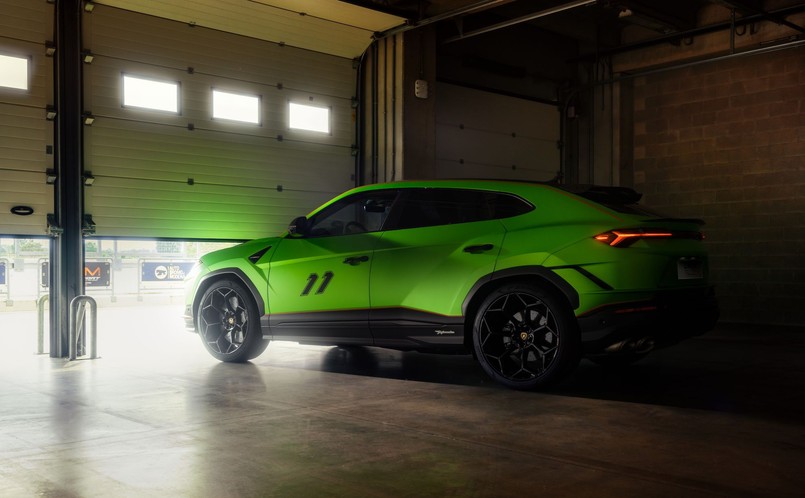 Lamborghini Urus Performante “Essenza SCV12”