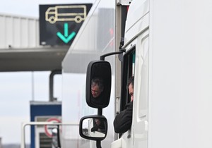 Od danas nova pravila za teške kamione: Putarina na obilaznici kod Beograda samo sa TAG-om, evo šta vozači moraju da znaju