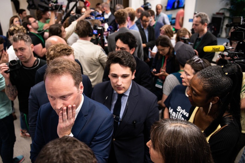 Silven Mejar, Makronov kandidat za prvi okrug Pariza u iščekivanju rezultata