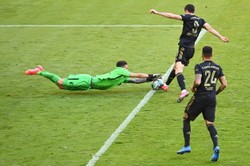 Zobacz 41. gola Lewandowskiego. Tak pobił rekord Muellera