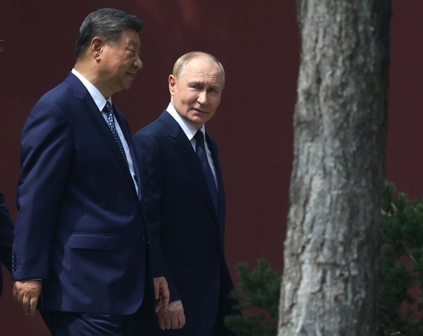 Si Đinping i Vladimir Putin u Pekingu 2. septembra 2025.