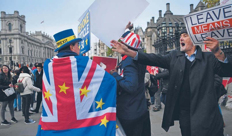 Na co zgodził się Johnson? Warunki Brexitu nie wszystkim się podobają