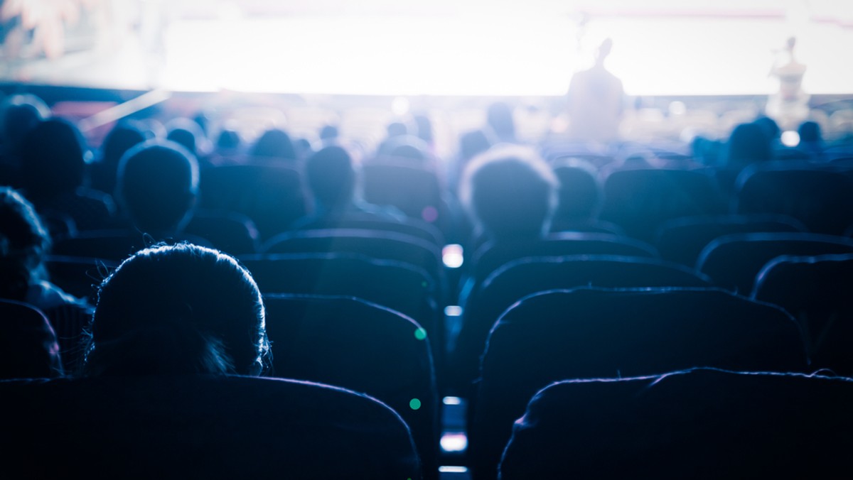 Wieczorem na deskach teatru Jaracza w Olsztynie odbędzie się premiera spektaklu inspirowanego zbiorem reportaży Melchiora Wańkowicza z Prus Wschodnich - "Na tropach Smętka". Reżyseruje Rudolf Zioło.