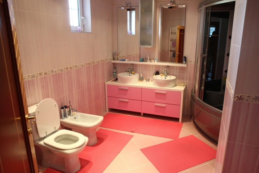 Porodični dvorac Jovane Švonje u Novom Sadu