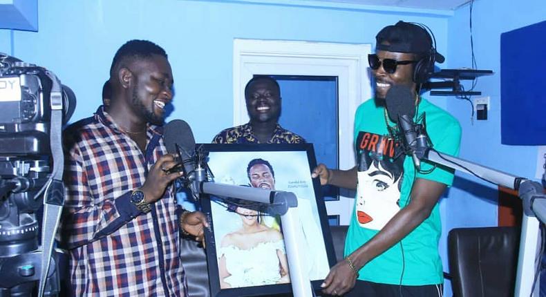 Ghanaian artist celebrates Kwaw Kese with an artwork