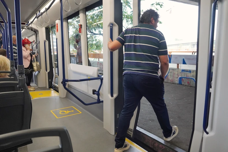 "Sviđa mi se što je tramvaj nov"