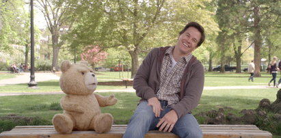 "Ted". Zabawna komedia o facecie, który nie chciał dorosnąć