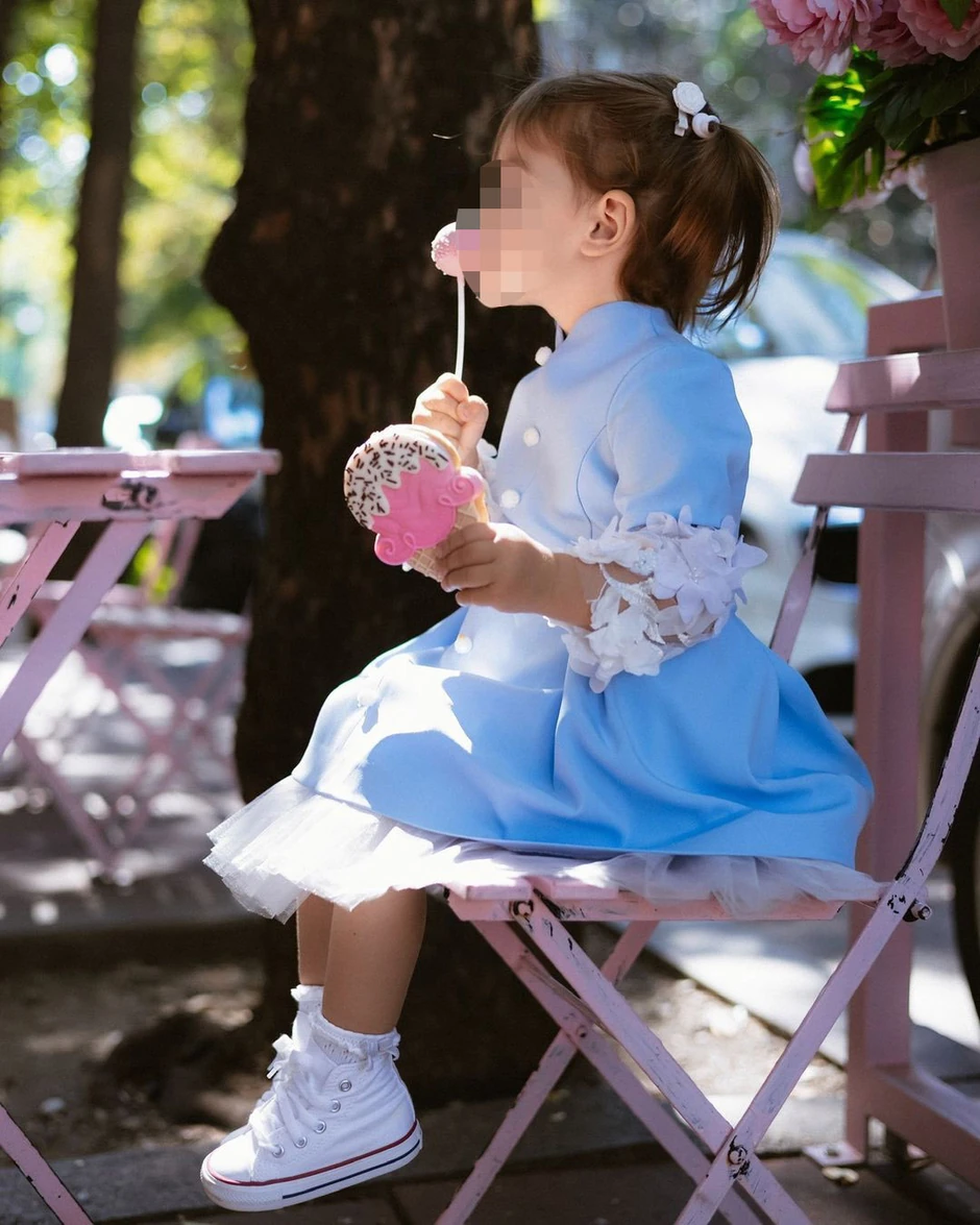 Ćerka Mila jelene Kostov