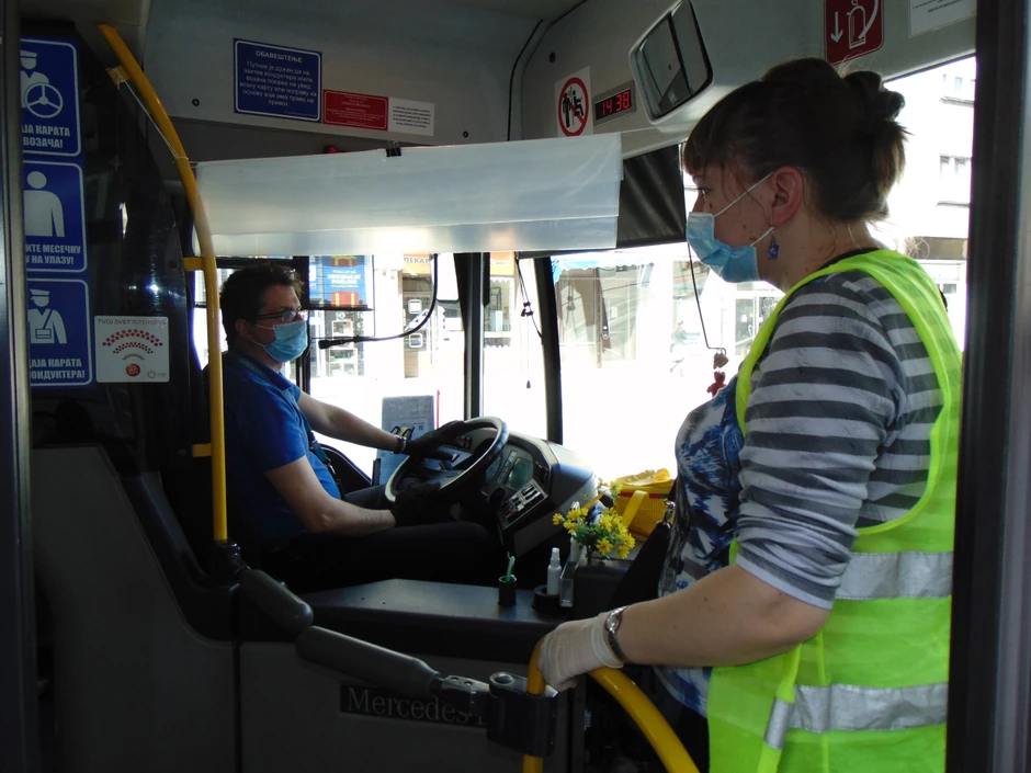 Vozači i kondukteri opremljeni po epidemiološkim propisima 