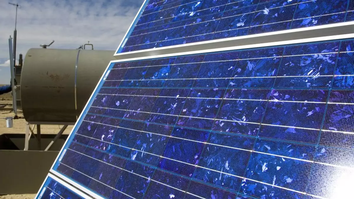 BP Solar oglasza zawarcie umowy z firmą Jabil odnośnie produkcji modułów solarnych w Polsce
