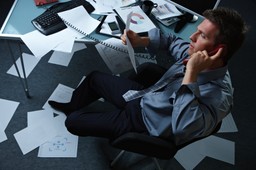 Wygląd pracownika nie może być powodem zwolnienia