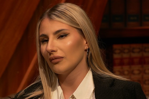 (VIDEO) RUŽA RUPIĆ SE RASPLAKALA USRED EMISIJE: "Gledala sam ga kao člana porodice... Umro je, a ja nisam bila tu", pevačica i danas ne može da se pomiri sa smrću ljubimca