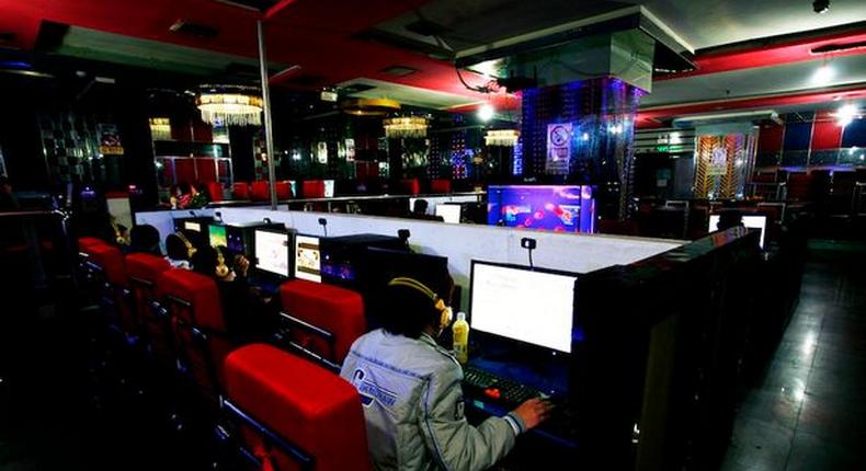 Woman presumed 'Dead' found living in Internet café after 10 years