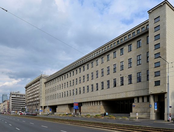 Fasada od strony ul. Solidarności.