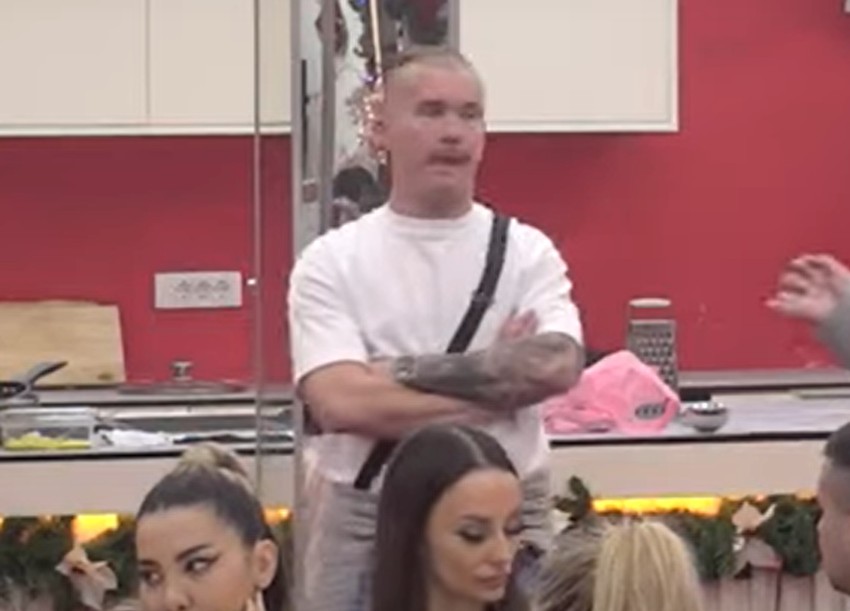 Munjez o Stefani i bebi