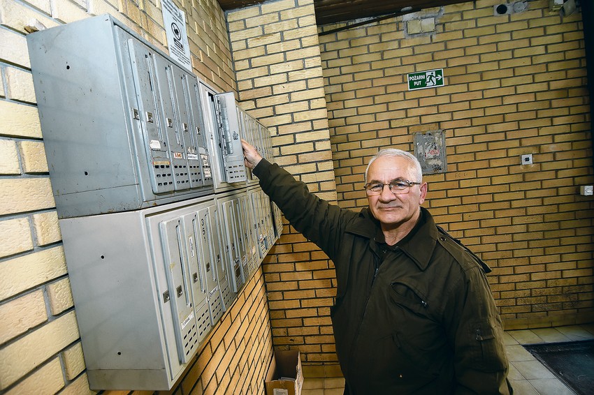 Dobrivoje Simić, profesionalni upravnik