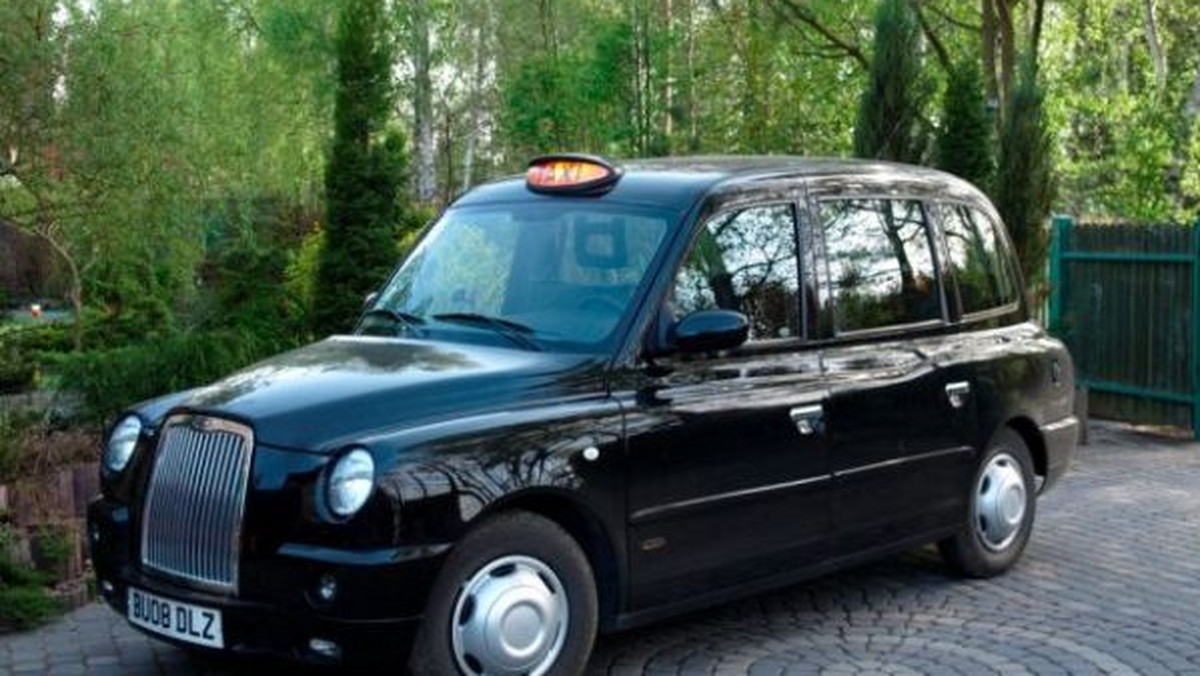 Warszawę czeka wkrótce niezwykłe powitanie słynnej na całym świecie londyńskiej taksówki. Pojazd, który promuje firma Dufort London Taxis, zostanie po raz pierwszy publicznie zaprezentowany już 26 stycznia.