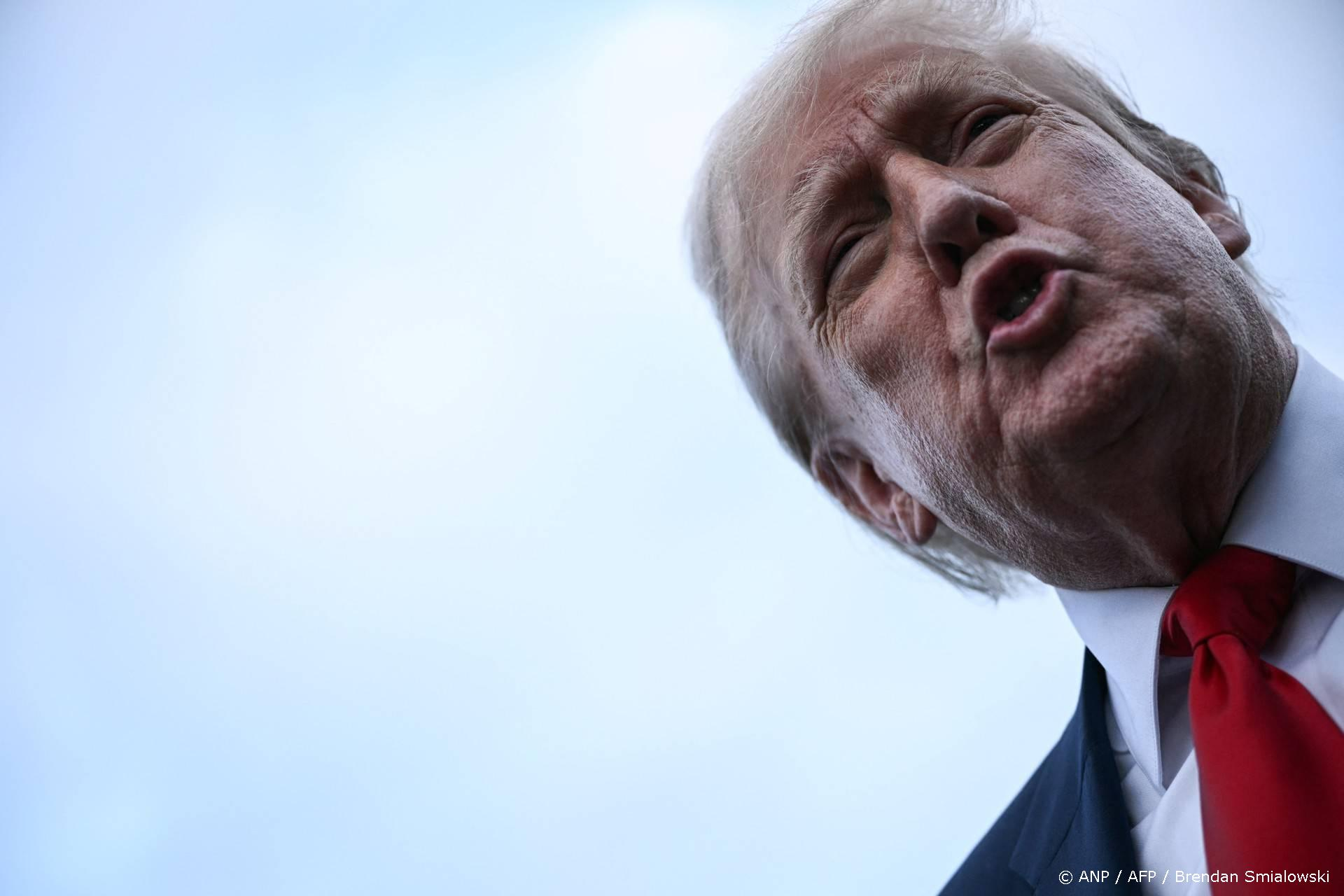 Trump ontkent informatie over naam in Epstein-dossiers