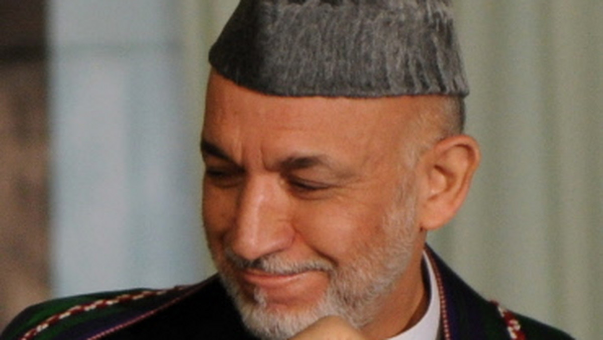 Rzecznik prezydenta Afganistanu Hamida Karzaja oświadczył, że jest jeszcze za wcześnie, by oceniać przebieg sobotnich wyborów parlamentarnych, podczas których dochodziło do talibskich ataków i zgłaszano nieprawidłowości wyborcze.