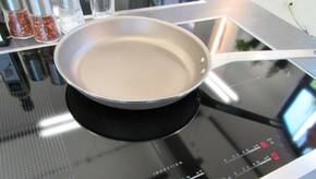 Beliebte Induktionskochfelder von Neff im Vergleich: Zeitsparend kochen