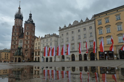 Koronawirus powiększa dziurę w miejskich budżetach